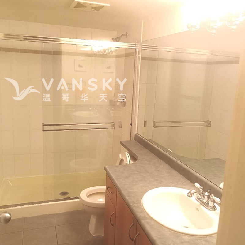 250504185037_bath room.jpg